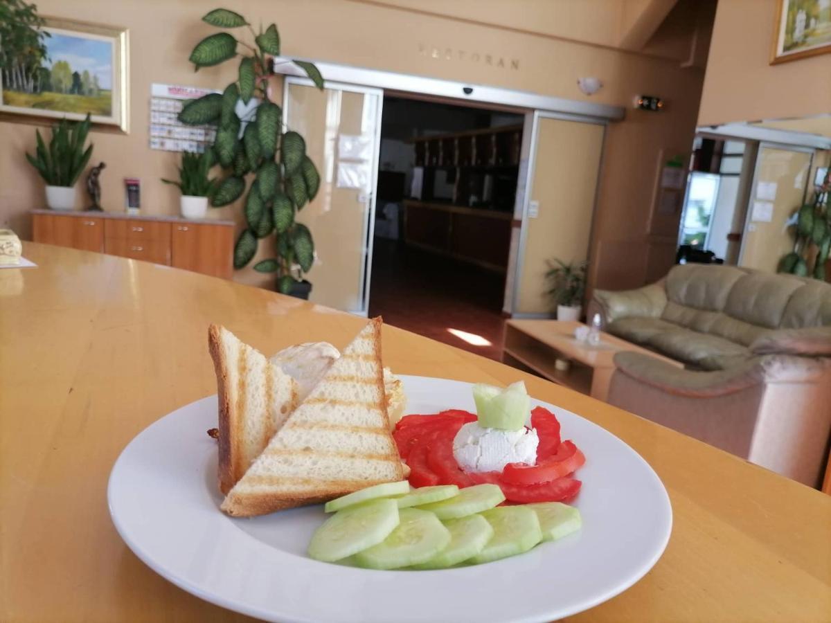 Hotel Slodes Белград Екстериор снимка