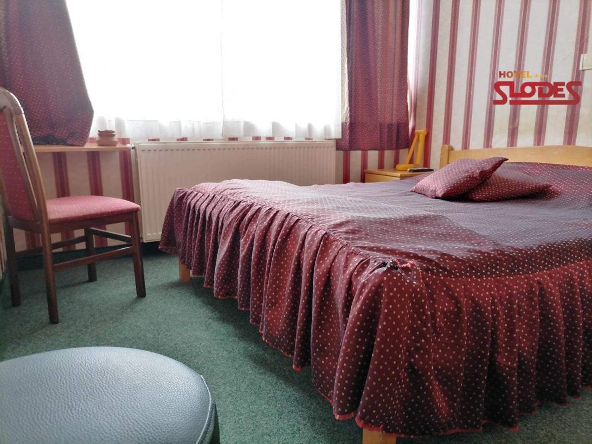 Hotel Slodes Белград Екстериор снимка