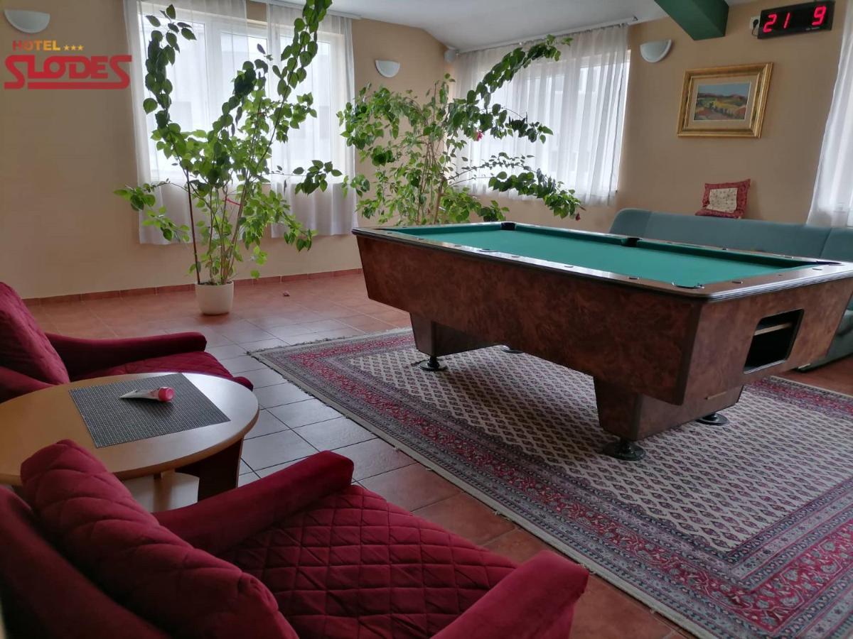 Hotel Slodes Белград Екстериор снимка