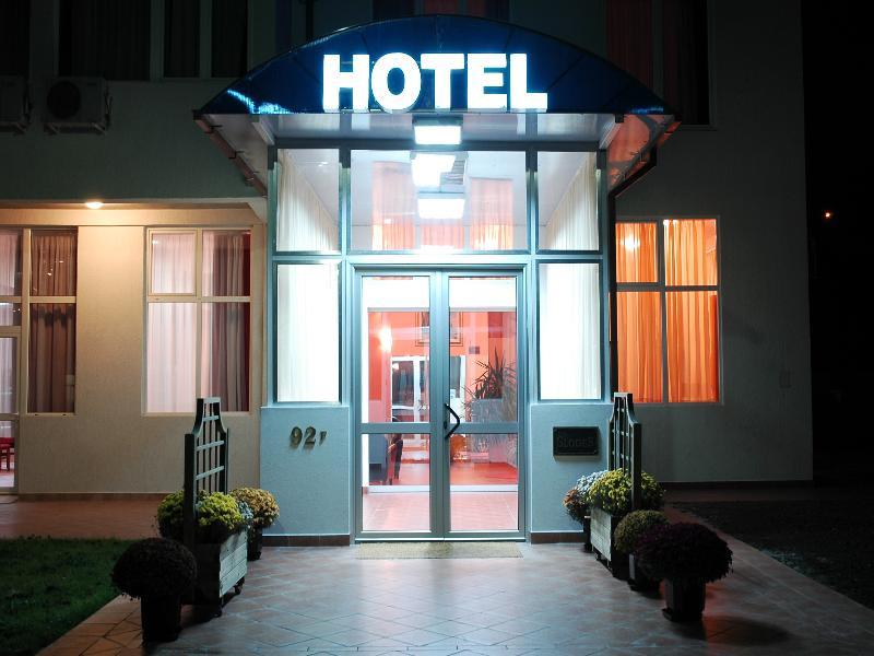 Hotel Slodes Белград Екстериор снимка