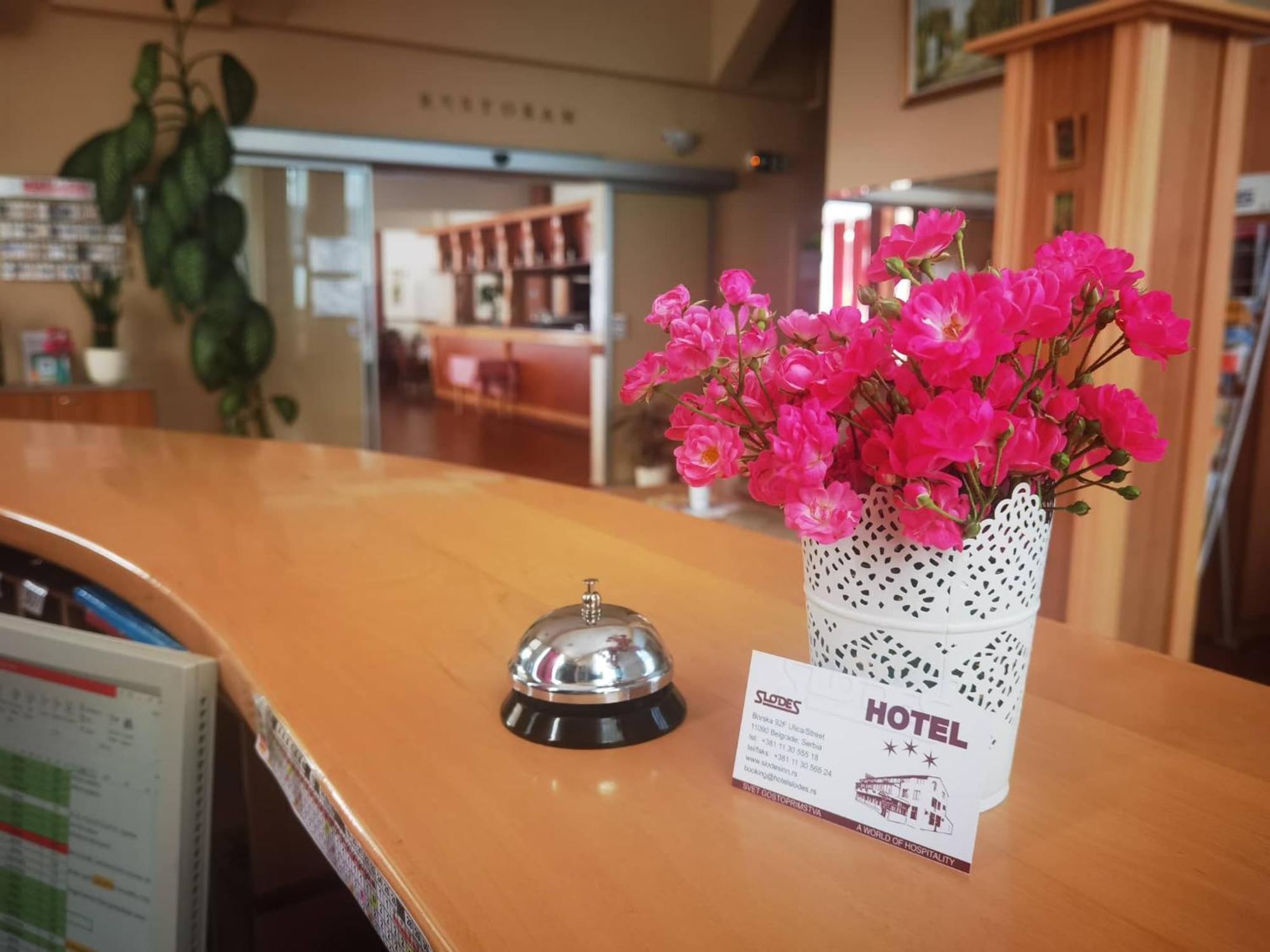 Hotel Slodes Белград Екстериор снимка